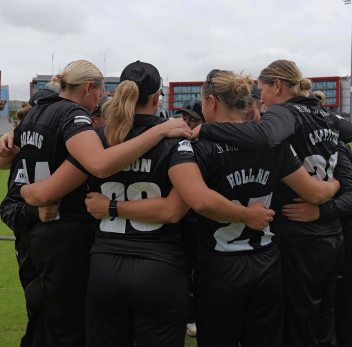 Womens huddle
